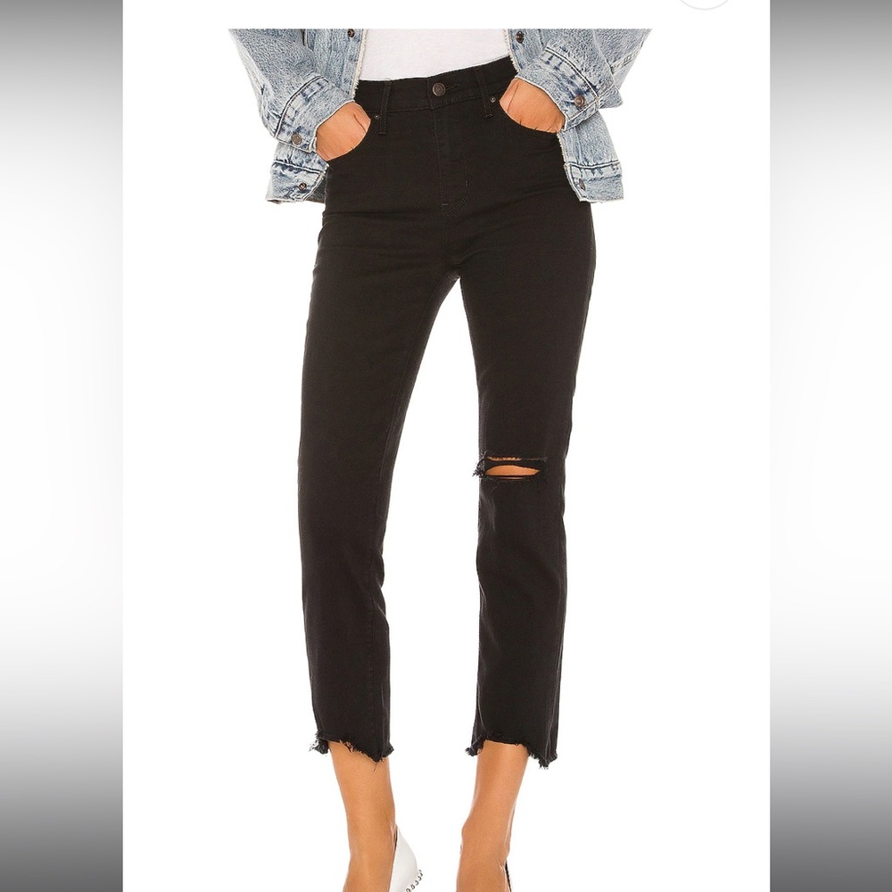 Women’s Levi’s black jeans